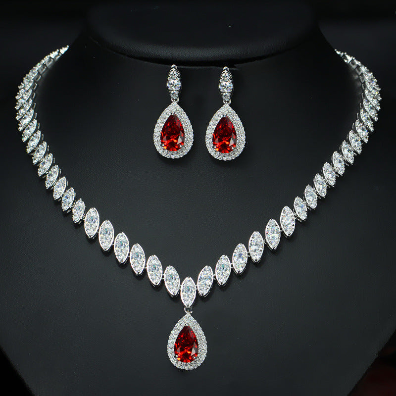 Elegantes AAA Zirkonia Schmuckset – Halskette & Ohrringe im modernen Korea-Design