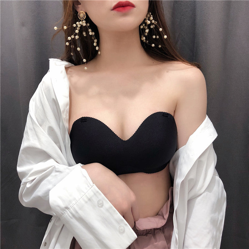 Invisible Strapless Push-Up Bra – Perfect Support & Seamless Look