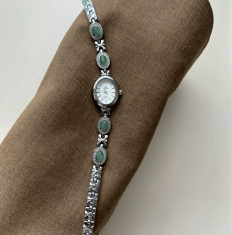 Women's Quartz Watch with Green Jade – Exclusive Designer Jewelry Watch