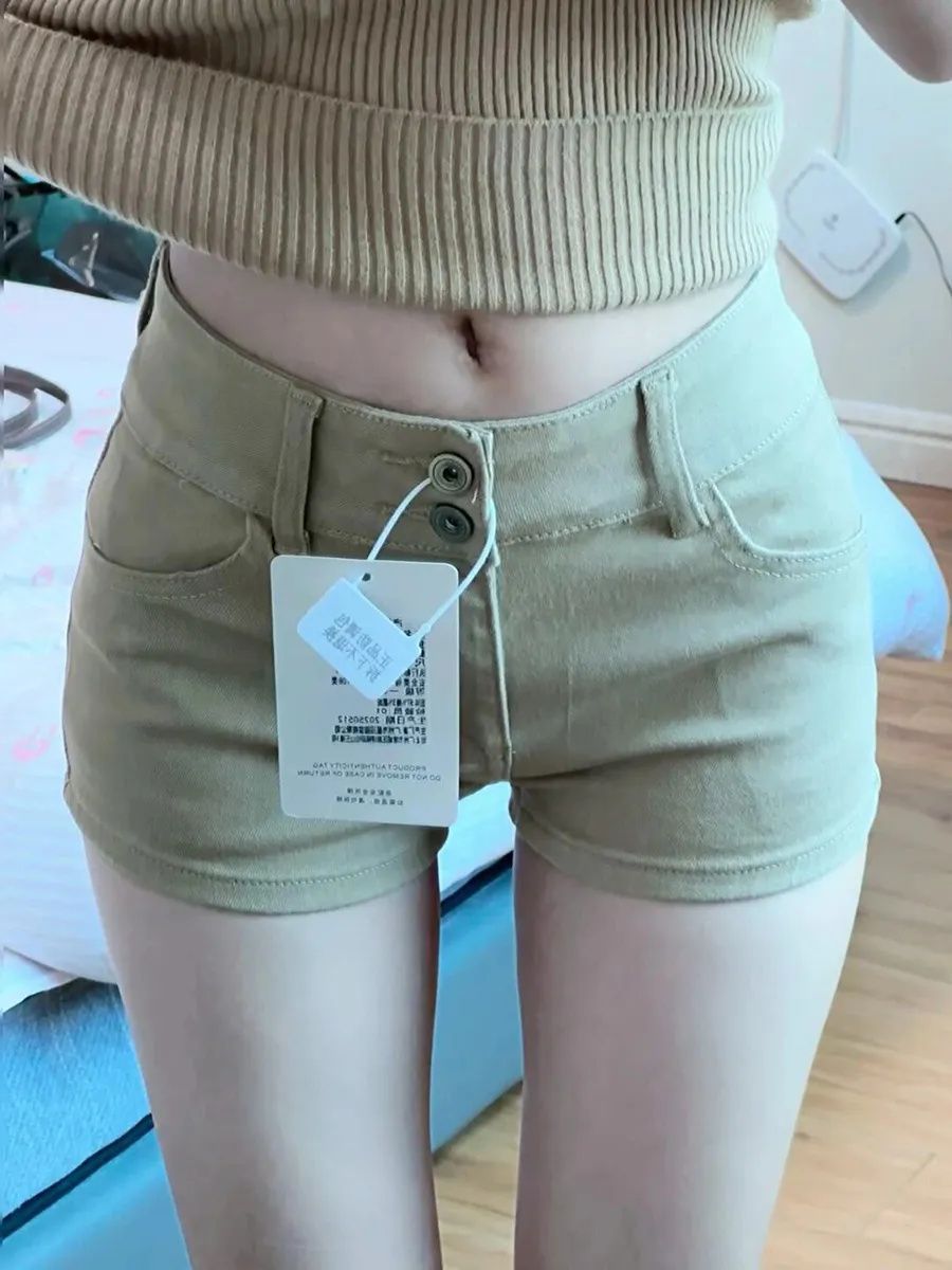 Retro Women's High Waisted Shorts | Figure-Hugging Stretch Shorts