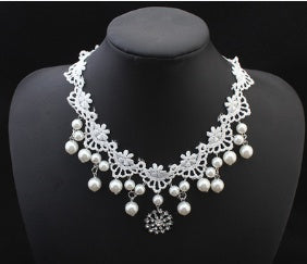 Elegant Pearl Bridal Jewelry Set – High-Quality Necklace & Earrings in a Luxurious Design