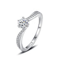 Eleganter 925 Sterling Silber Ring mit gedrehter Fassung & Zirkonstein