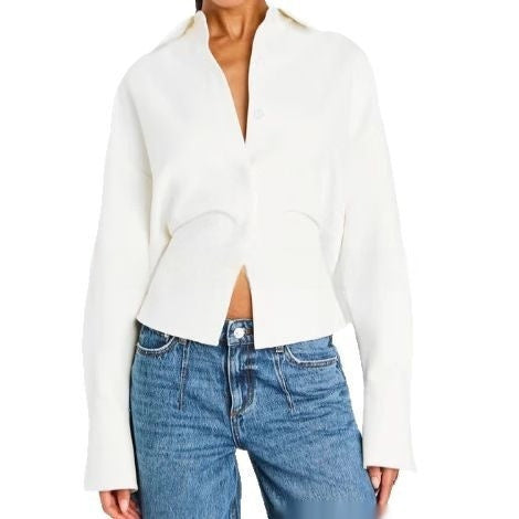 Fashionable women's blouse with an asymmetrical cut – Modern & Elegant