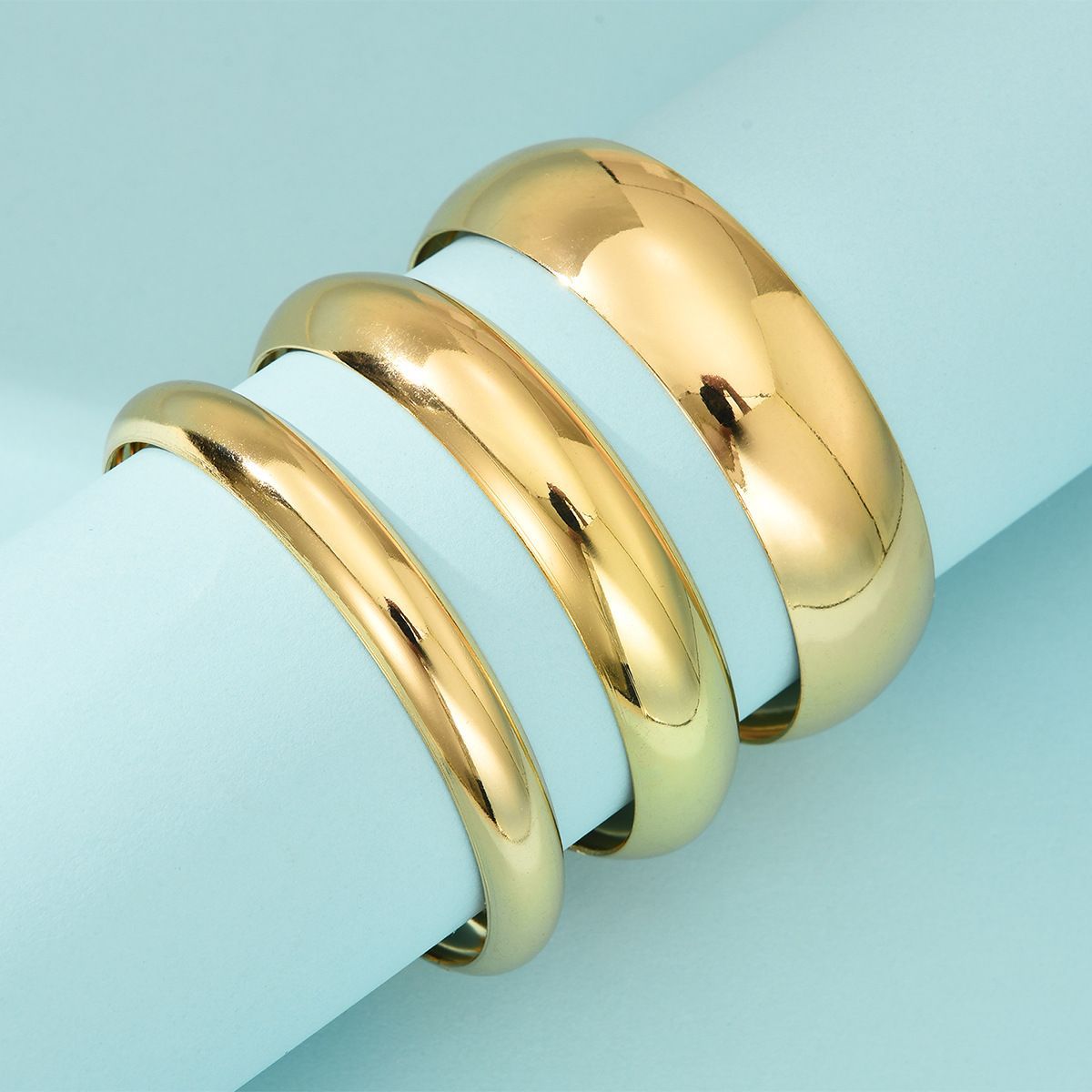 Three-piece Niche-style Geometric Pattern Bracelet Set for Women