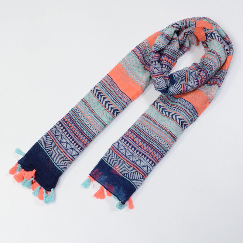 Boho Bart Schal Winter | Kreativer Strickschal mit Bart Design