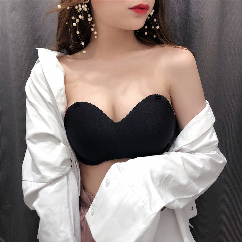 Invisible Strapless Push-Up Bra – Perfect Support & Seamless Look