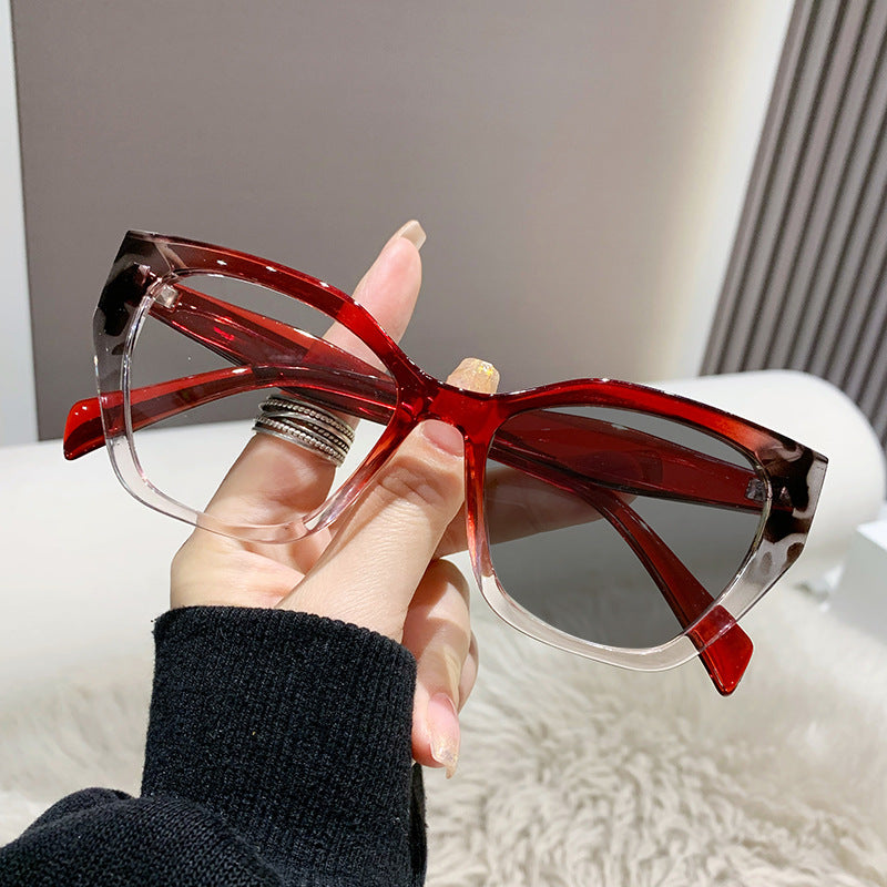 Cat-Eye Damenbrille Trend | Kontrastfarben Fashion Rahmen