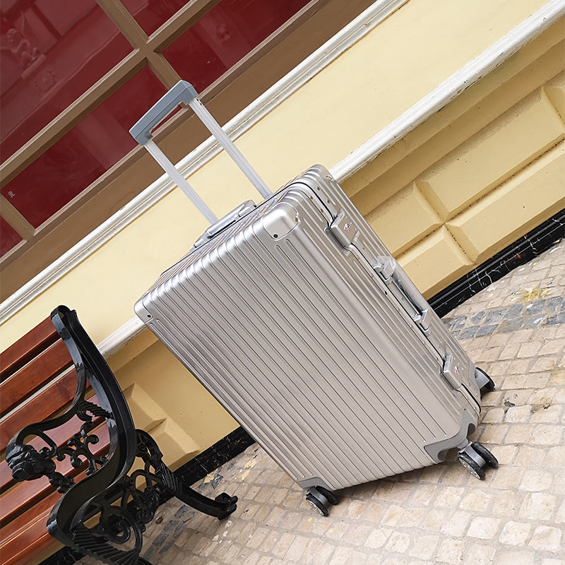 Aluminum Frame Hardshell Suitcase | Premium Trolley Secure & Stable