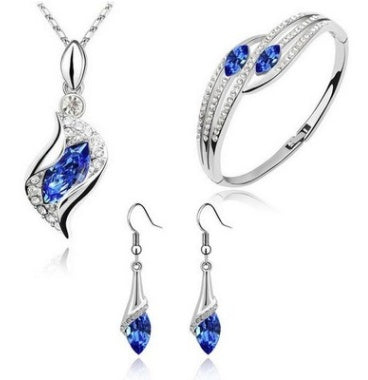 Elegant Angel Jewelry Set with Crystals – Necklace, Earrings & Bracelet in a Heavenly Design