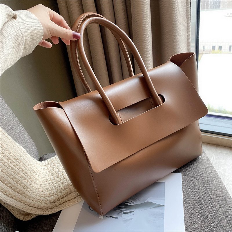 Large Women's Tote Bag – Retro Shoulder Bag with Lots of Storage Space