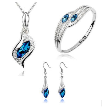 Elegant Angel Jewelry Set with Crystals – Necklace, Earrings & Bracelet in a Heavenly Design