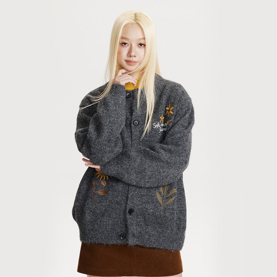Women's Knitted Cardigan with Floral Embroidery – Retro Preppy Style