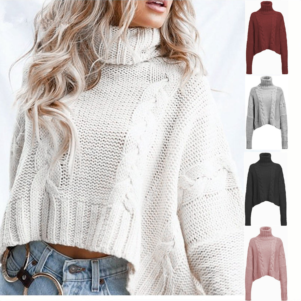 Women's Cable Knit Turtleneck Sweater | Short Winter Look