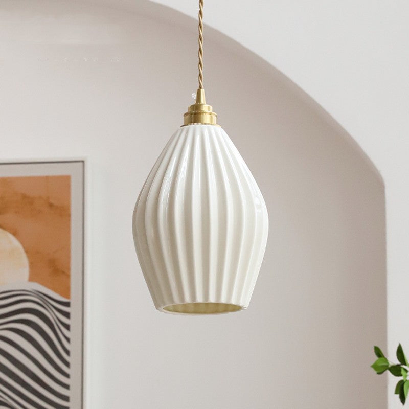 Elegant Brass Bedside Wall Lamp for Bedroom