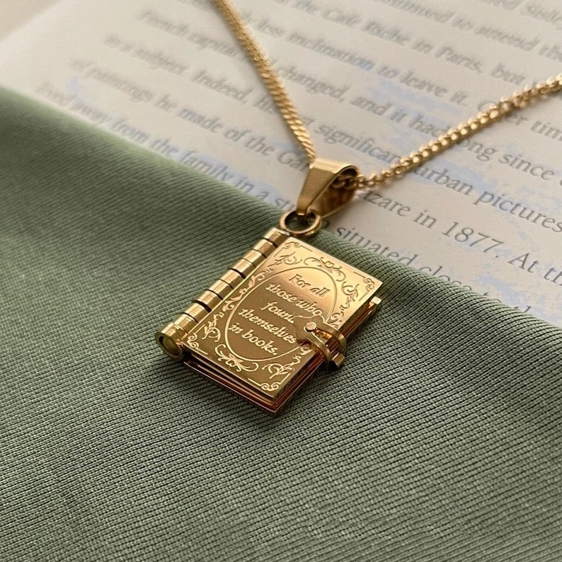 Locket Book Necklace – Perfect Jewelry for Book Lovers
