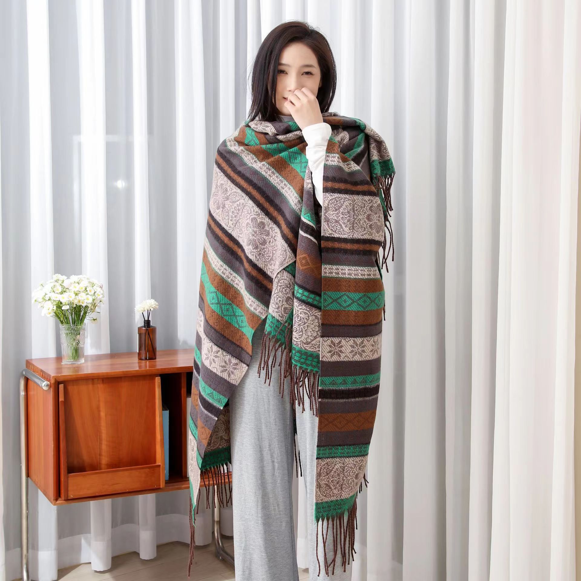 Women's Ethnic Poncho Scarf Cape Printed Warm Stylish