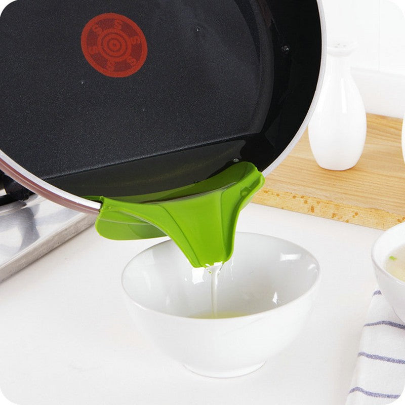 Silicone Kitchen Funnel - Heat Resistant Soup - Liquid Funnel