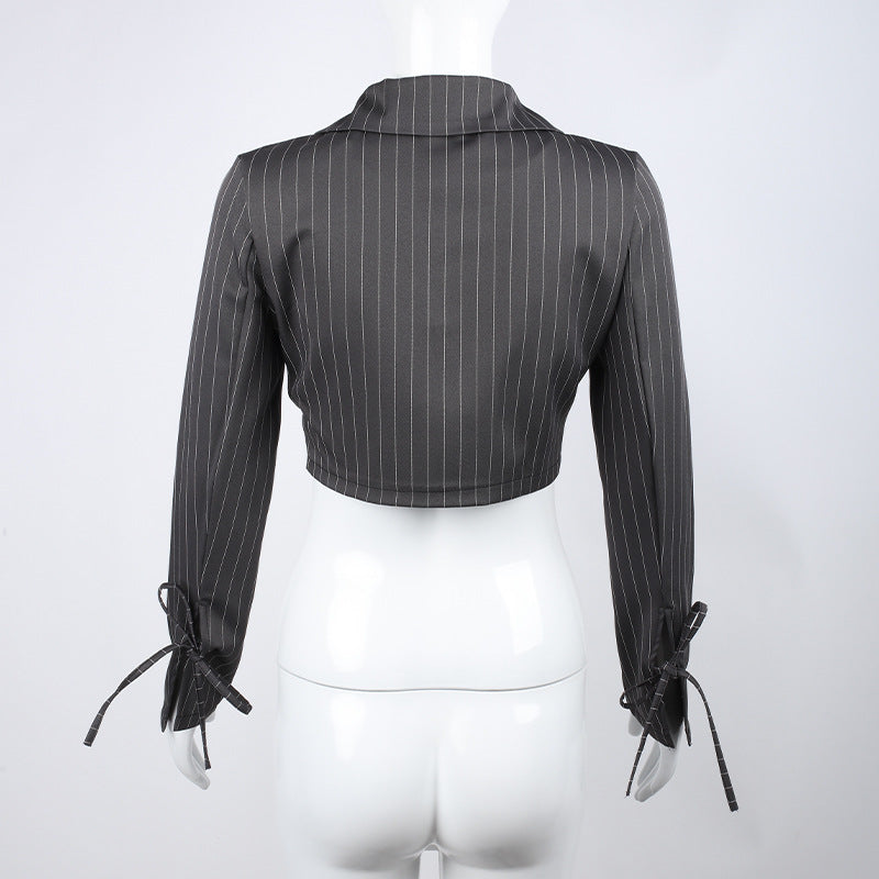 Elegant Women's Blazer with Deep V-Neck – Modern & Seductive