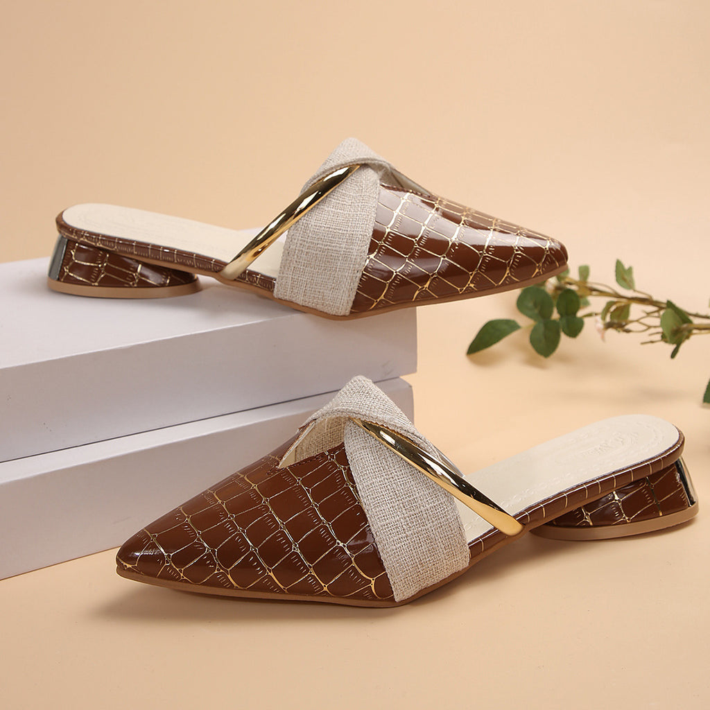 Women's Pointed Toe Mules – Elegant Low Heel Outdoor Slippers