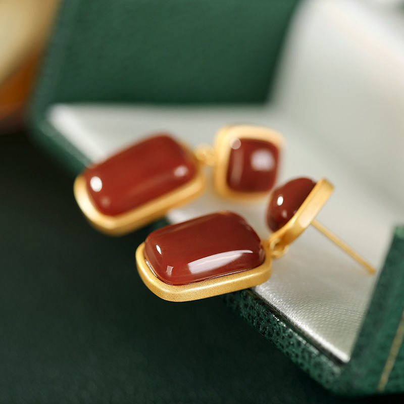 Luxuriöse Jade- & Saphir Ohrringe – Elegante Statement Schmuckstücke für Damen