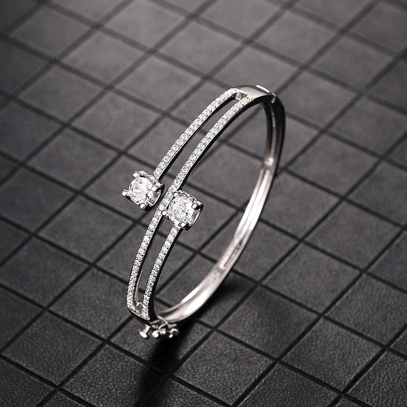 Fashionable new multilayer bracelet for women