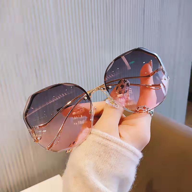 Women's Sunglasses UV Protection – Trendy Fashion Glasses