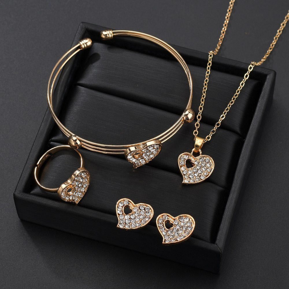 Romantic Love Jewelry Set – Necklace & Earrings in an Elegant Heart Design