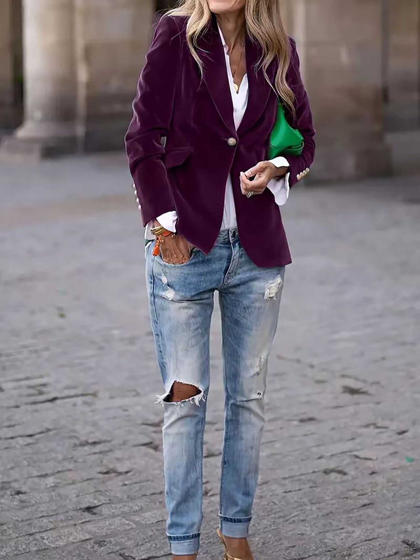 Women's Velvet Blazer Slim Fit – Elegant, Figure-Hugging & Luxury Look