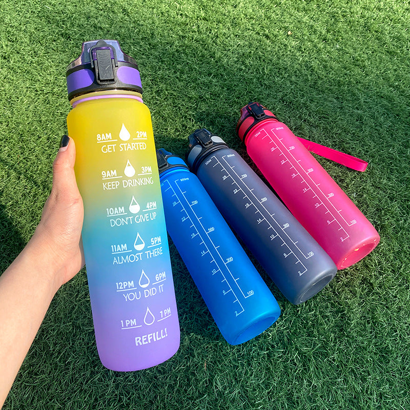1L Tritan Trinkflasche mit Zeitmarkierung – Motivationsflasche