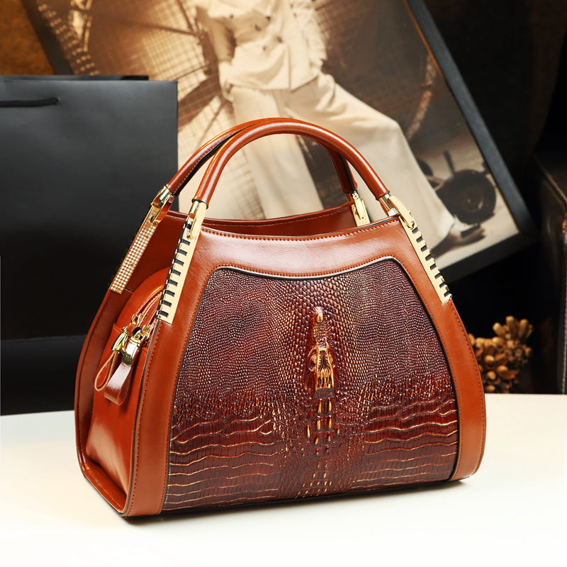 Large Mommy Bag Women's Shoulder Bag Messenger Bag with plenty of storage space