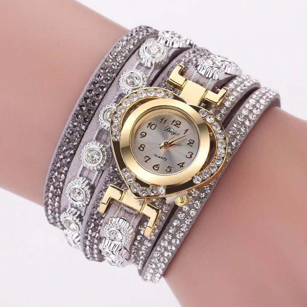 Personality Heart-Shaped Diamond Dial with Multicolor Bracelet