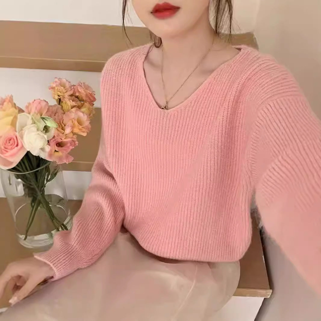 Women's V-Neck Sweater – Long-Sleeve, Elegant & Timeless Basic