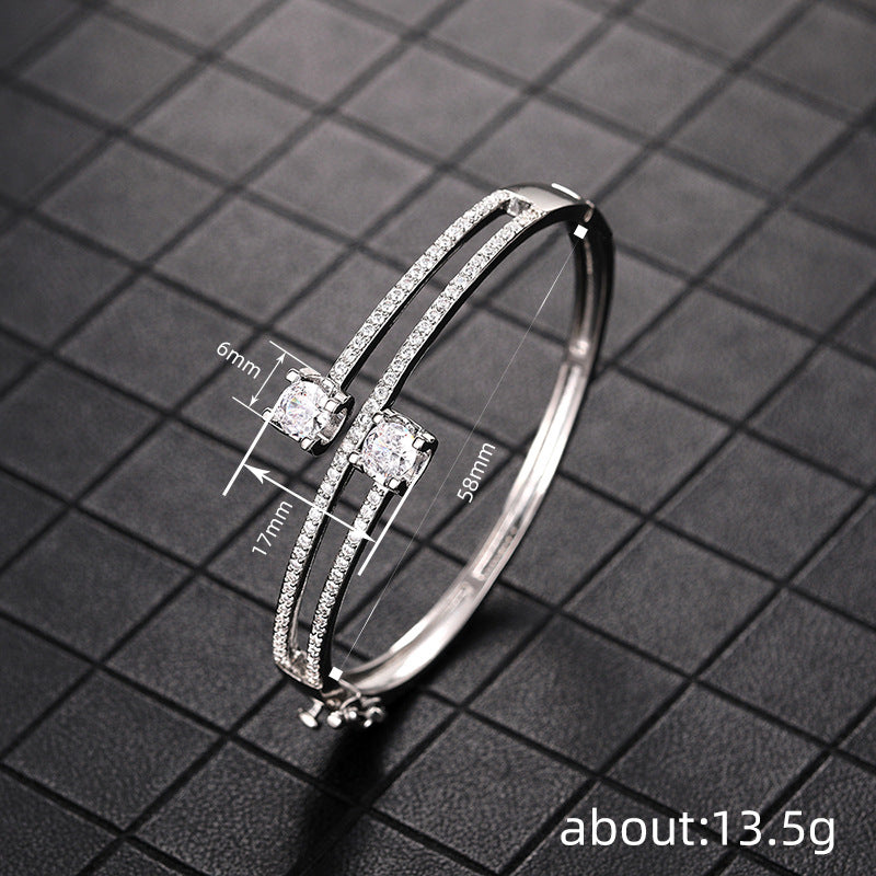 Fashionable new multilayer bracelet for women