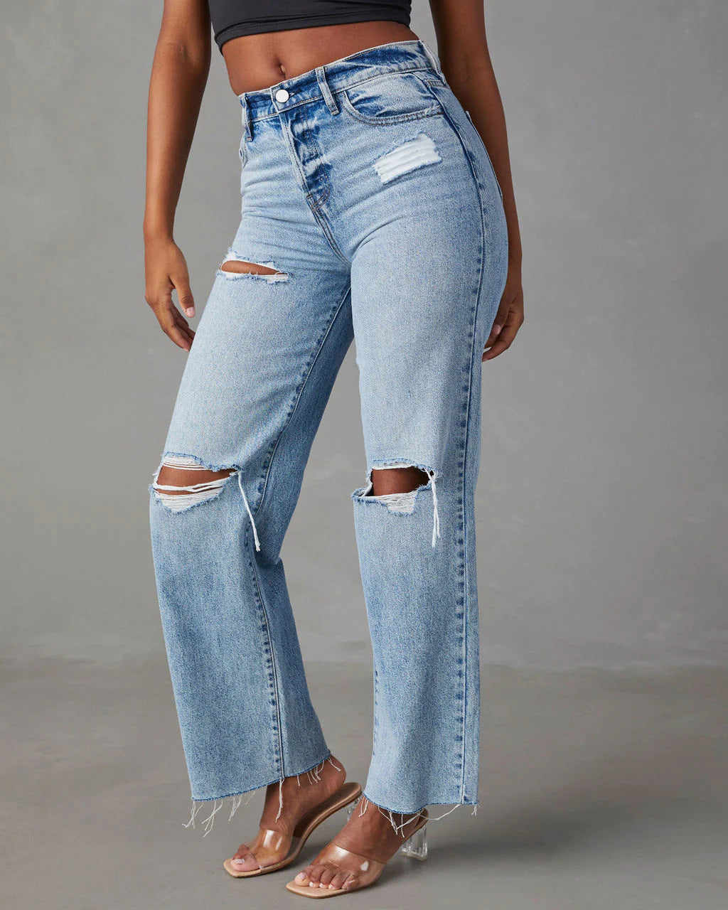 Women's Straight Leg Jeans Distressed Look – Washed Denim with Raw Hem