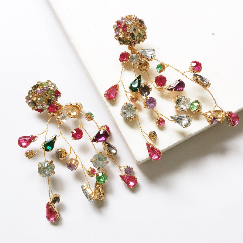 Bunte Kristall-Ohrringe – Funkelnde Diamant-Look Ohrhänger für Damen