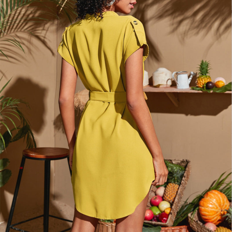Summer V-neck Dress – Fitted Short-Sleeve Dress with Tie