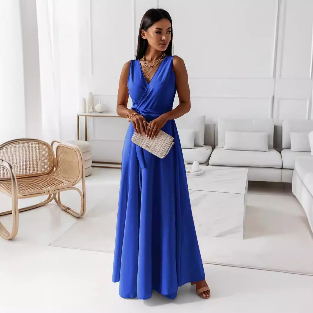 Elegant V-Neck Maxi Dress – Sleeveless Dress with Belt for Party & Evening