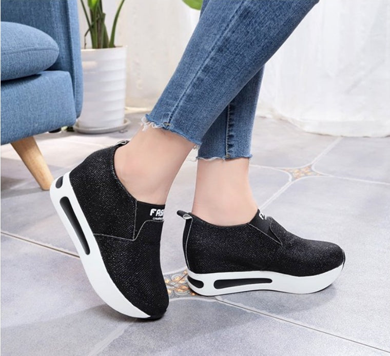 Damen Elegante Sneaker – Stilvolle Fashion Freizeit Schuhe
