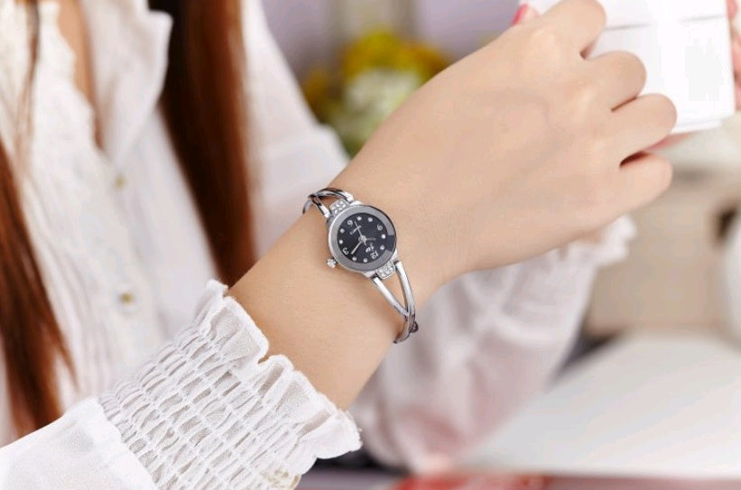 Damen-Studentenarmbanduhr aus Stahl, wasserdicht, Quarz, elektronisch, modisch