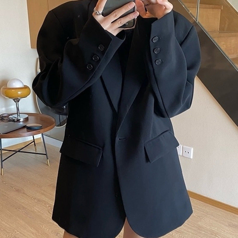 Damen Blazer Schwarz – Lockerer Schnitt & Figurformend Elegant