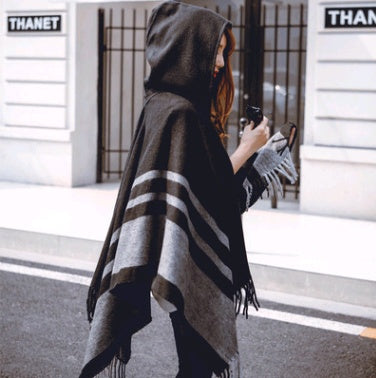 Damen Kapuzen Schal Poncho | Warmer Fransen Winter Umhang