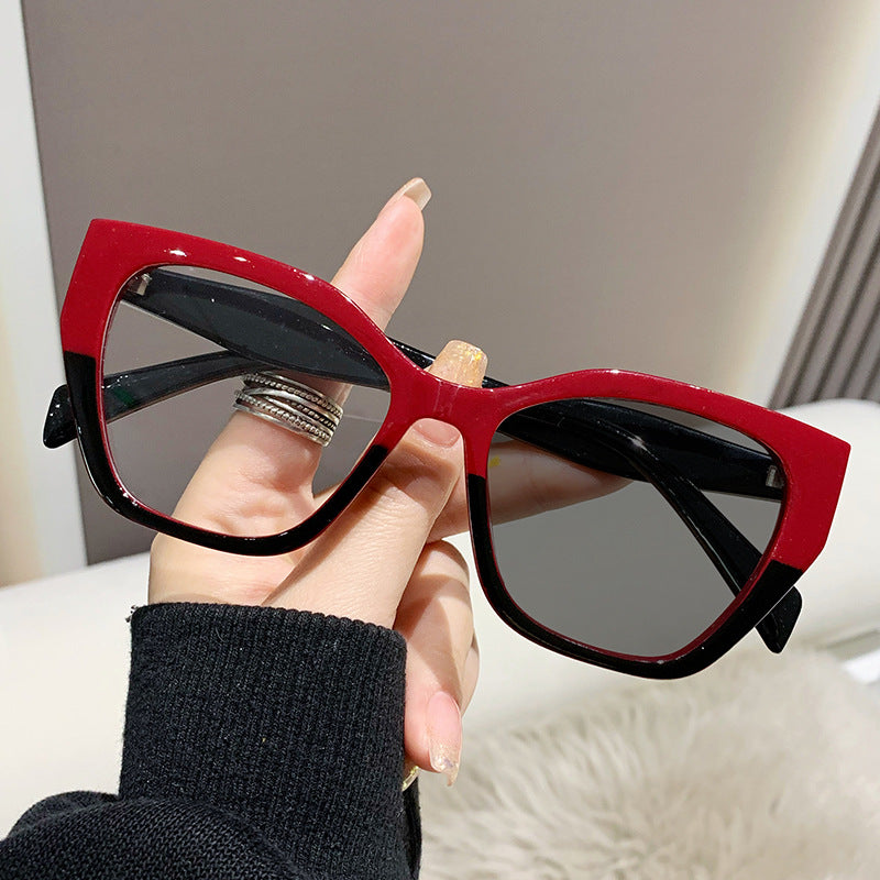 Cat-Eye Damenbrille Trend | Kontrastfarben Fashion Rahmen