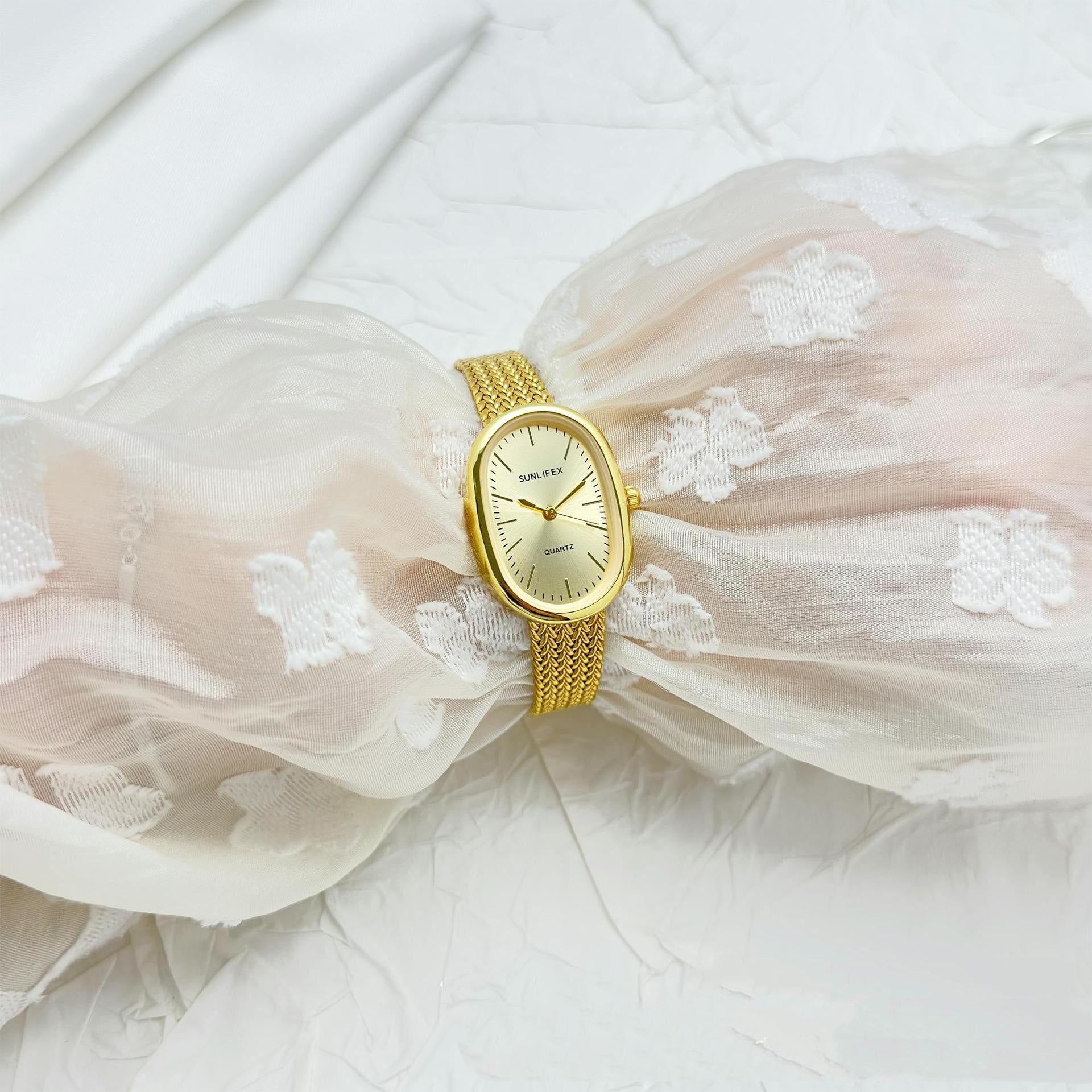 Ladies' Oval Gold Quartz Watch with Small Dial - Elegant Watch