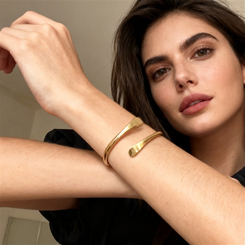 Extravagantes Armband im Punk-Stil, grenzüberschreitend, aus Europa und den USA
