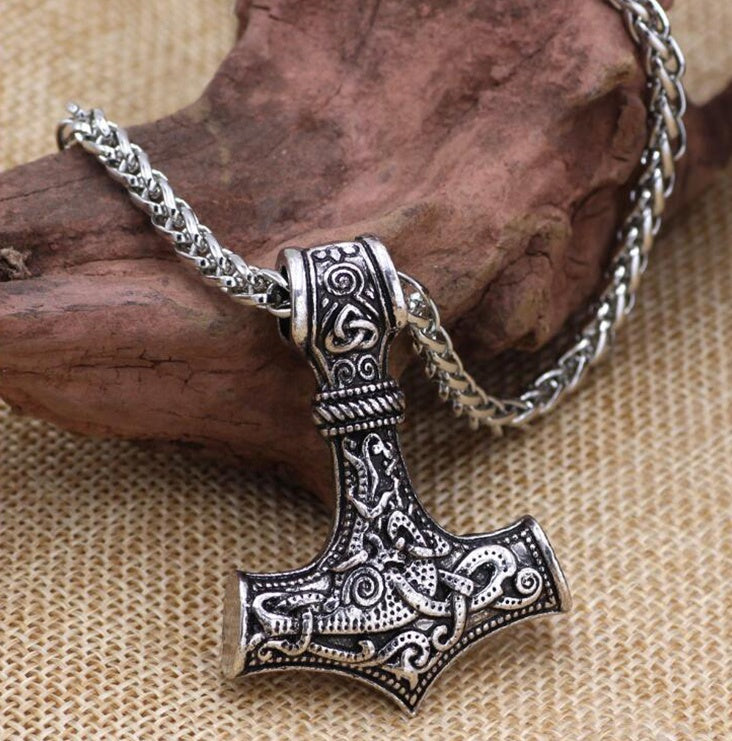 Men's Hammer Necklace in Stainless Steel – Powerful, Robust & Timeless