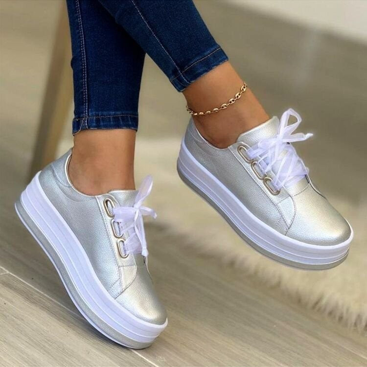 Damen Plateau Sneaker mit Schleife – Modische Ribbon Lace-Up Schuhe