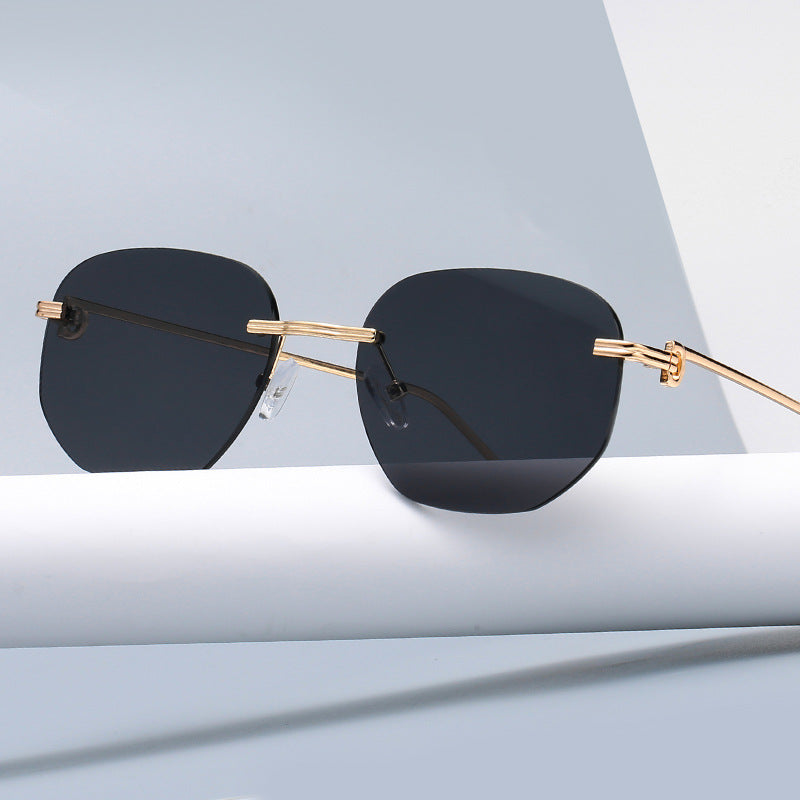 Damen Sonnenbrille schmaler Rahmen – Trendige Small Frame Brille