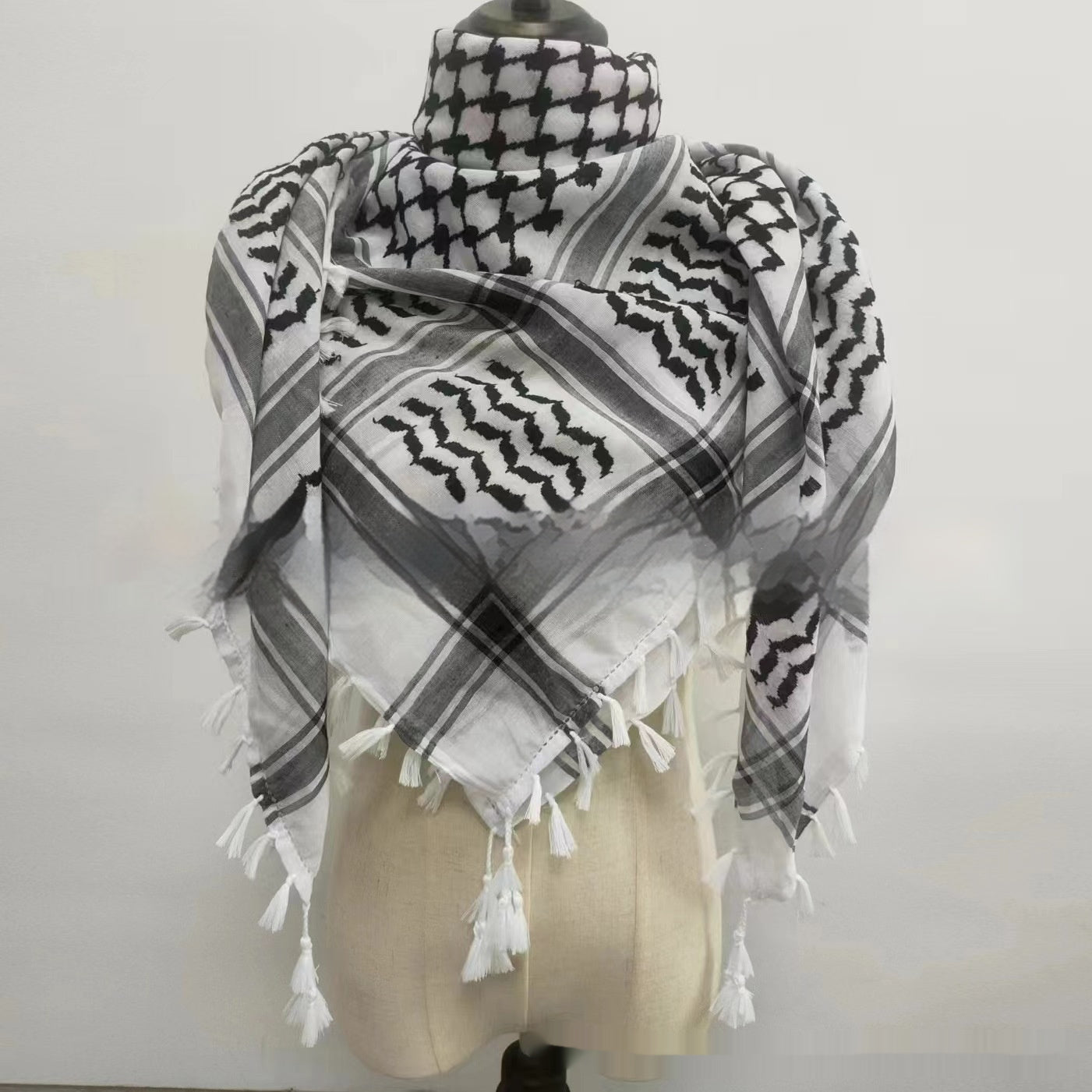 Men's Kufiya Scarf Jacquard Traditional Modern Stylish