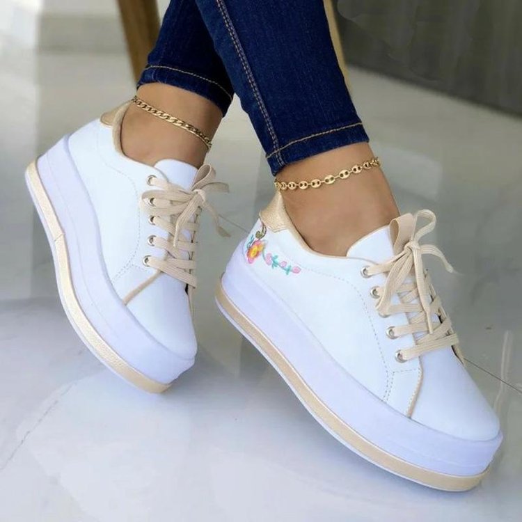 Damen Plateau Sneaker Blumenstickerei – Stilvolle Fashion Schuhe