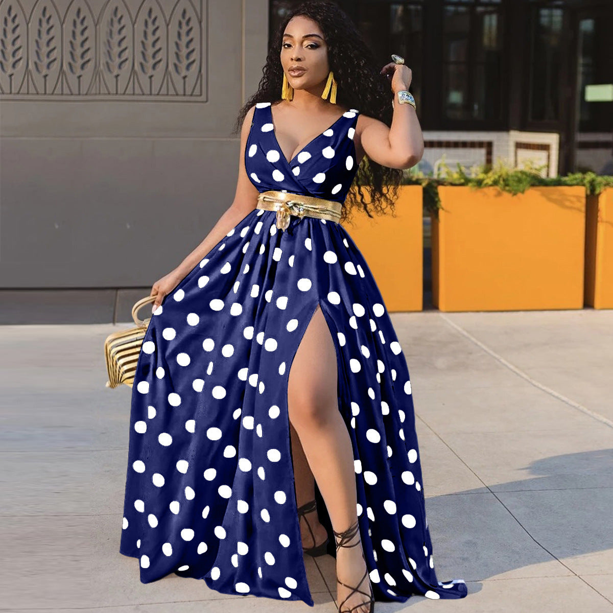 Sexy Plus-Size Party Dress with Belt – Elegant Club Dress with Slit